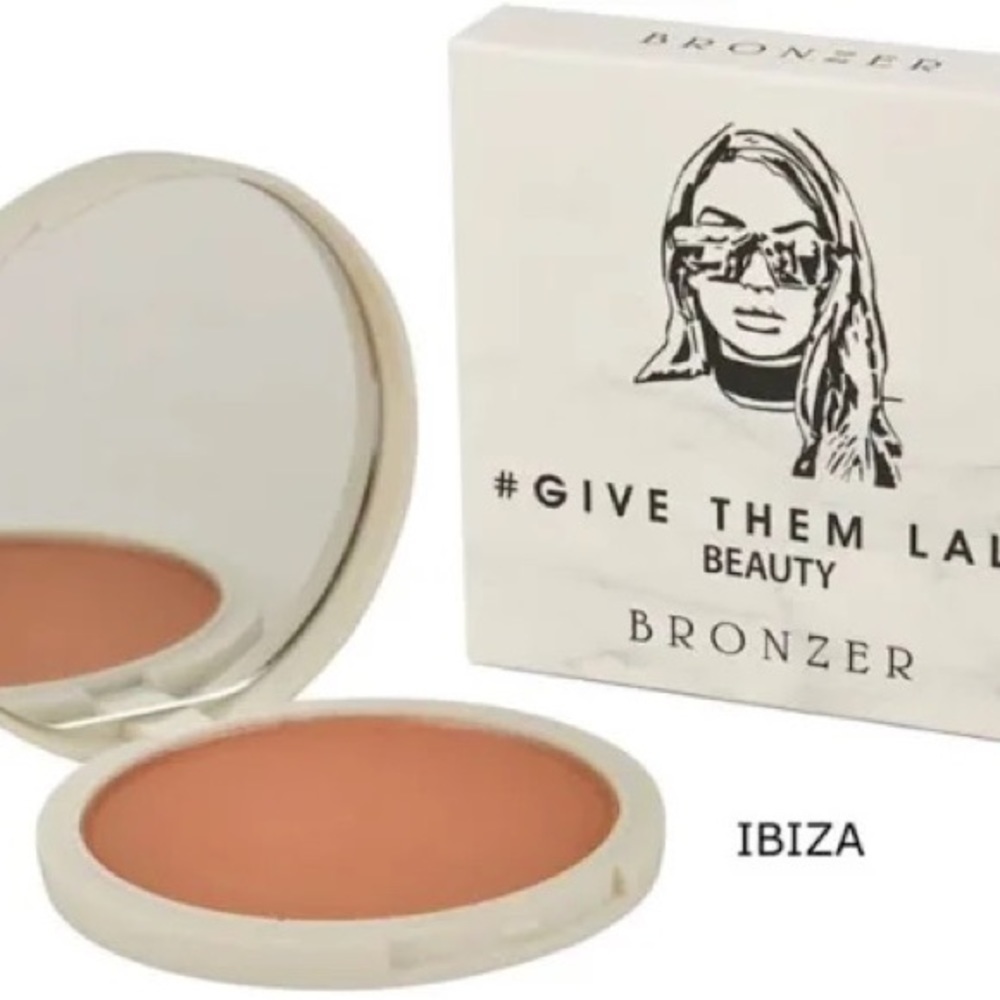 Give Them Lala Beauty Ibiza Bronzer New in Box